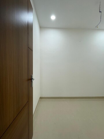 Room in 3 BHK Independent House at Dhakoli – for Sale