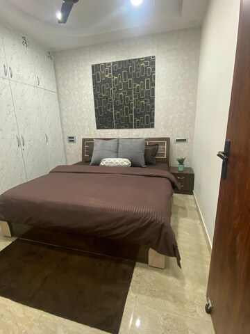 Bedroom in 2 BHK Builder Floor at Malsi – for Rent