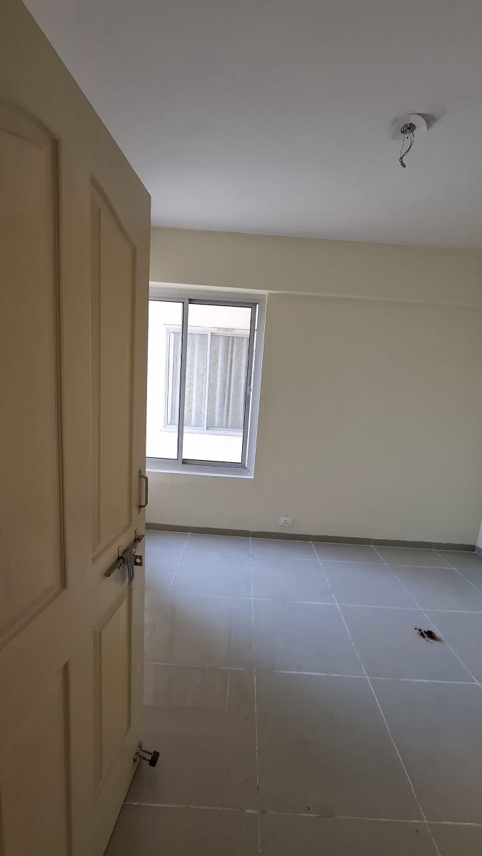 2 BHK + Pooja Room Apartment For Rent in Wave Dream Homes