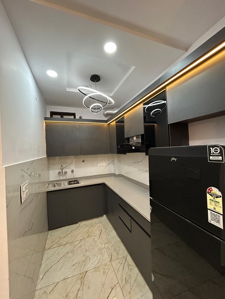 Kitchen, dwarka mor 3 Bedroom 624 Sq.Ft. Builder Floor In Dwarka Mor Delhi 8797167