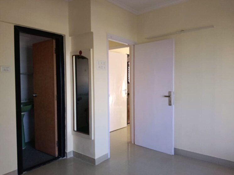 Room, uk-iridium 1 Bedroom 410 Sq.Ft. Apartment In Kandivali East Mumbai 8797175