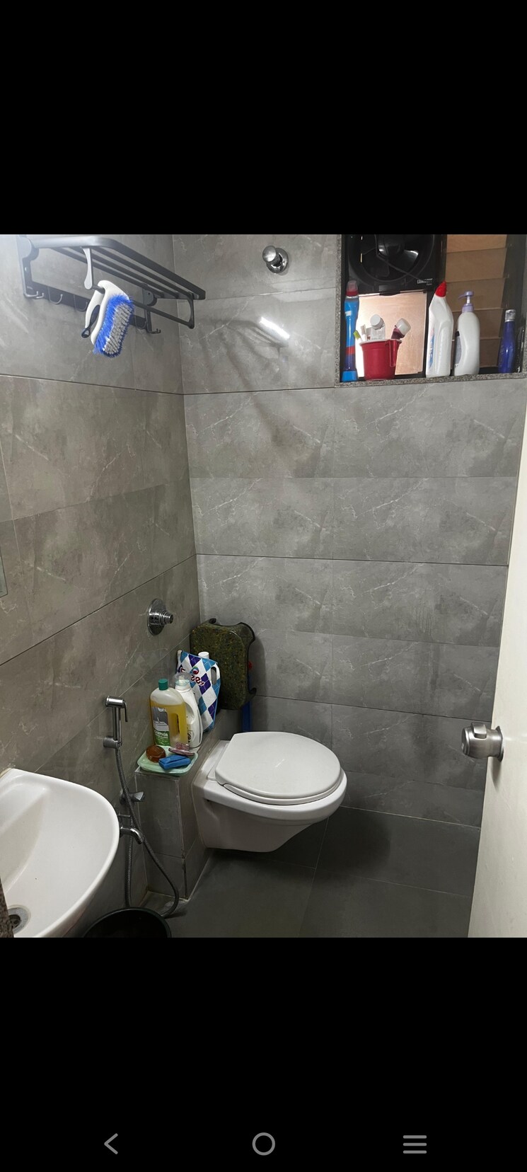 Bathroom, aaryan-gloria 3 Bedroom 1440 Sq.Ft. Apartment In South Bopal Ahmedabad 8797194