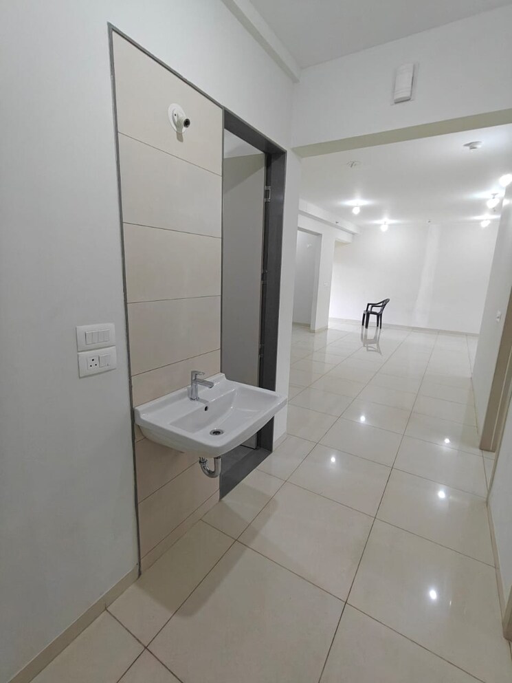 Bathroom, nanded-city 3 Bedroom 1230 Sq.Ft. Apartment In Sinhagad Road Pune 8797089
