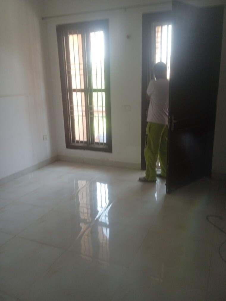 Room, amrapali-leisure-valley 3 Bedroom 1825 Sq.Ft. Villa In Tech Zone 4 Greater Noida Greater Noida 8797204