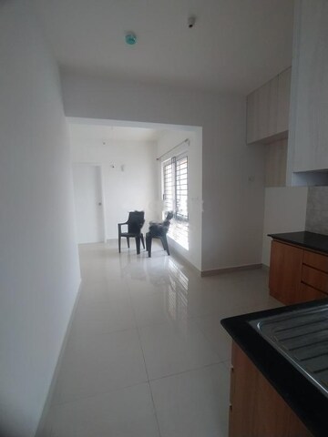 Room in 3 BHK Apartment at Kolte Patil iTowers Exente, Electronic City Phase I – for Sale