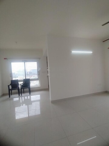 Room in 3 BHK Apartment at Kolte Patil iTowers Exente, Electronic City Phase I – for Sale