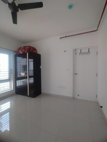 Building Lobby in 3 BHK Apartment at Kolte Patil iTowers Exente, Electronic City Phase I – for Sale