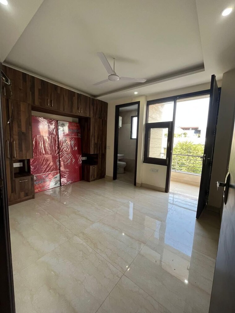 Room, sector 57 3 Bedroom 1250 Sq.Ft. Builder Floor In Sector 57 Gurgaon 8797235