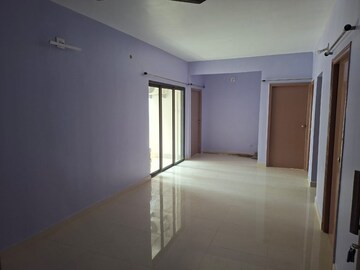 Room in 2 BHK Apartment at DTC Southern Heights, Joka – for Rent