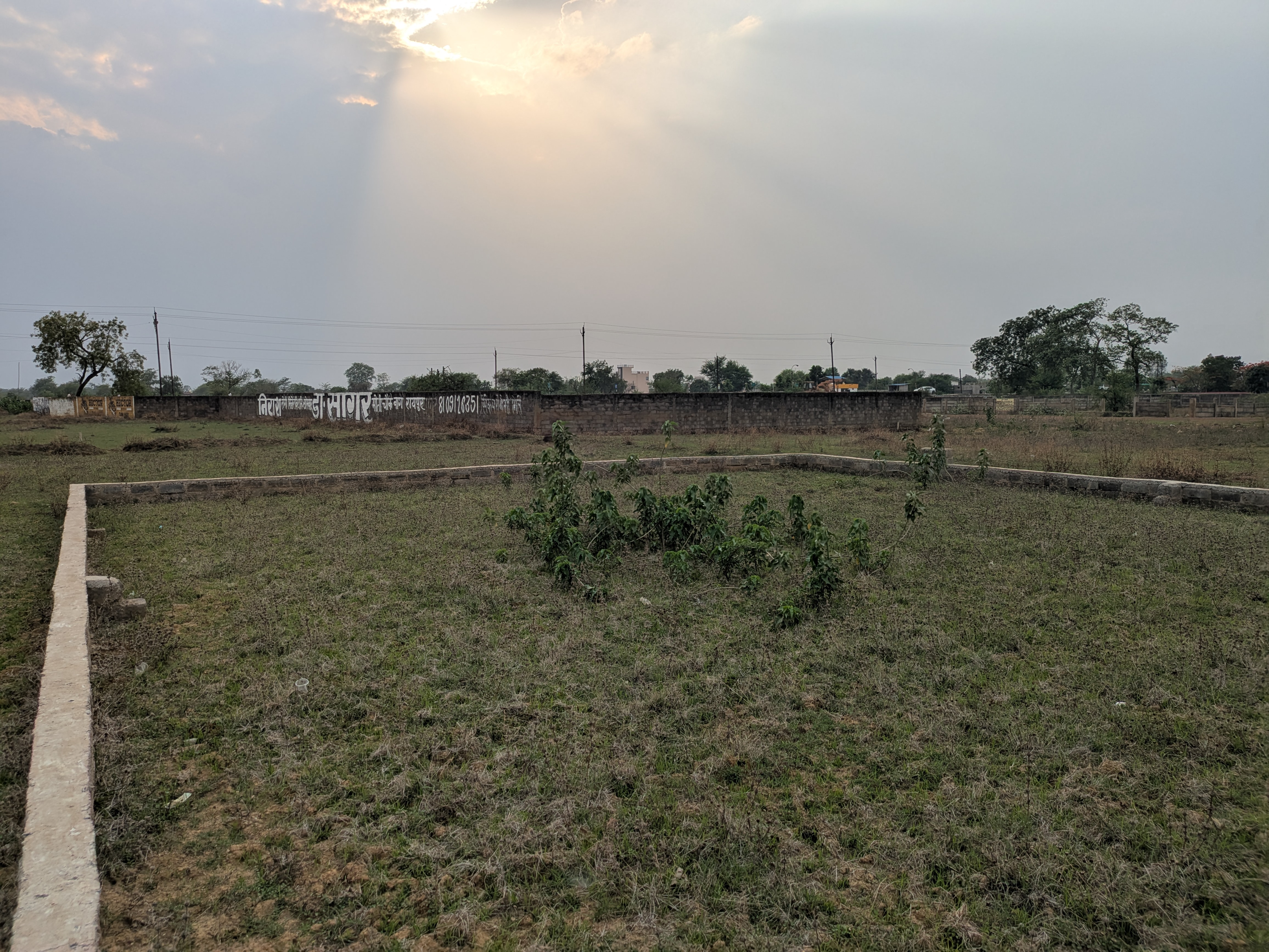Plot For Sale in Shubhash Puram