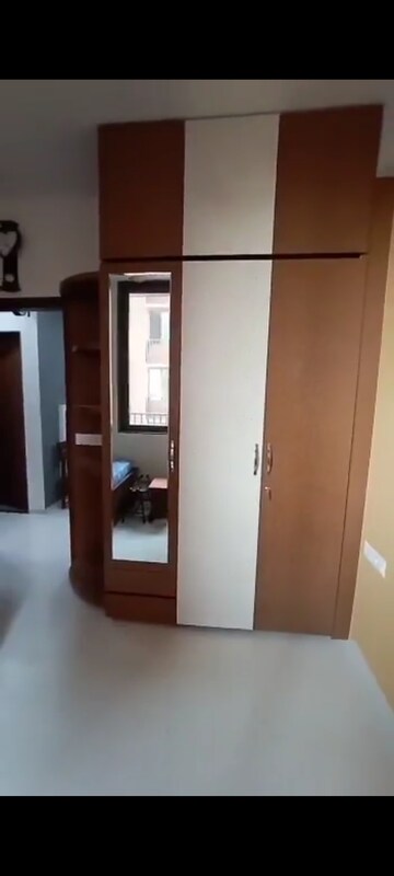 Room in 3 BHK Apartment at Sampad Primero, Motera – for Rent