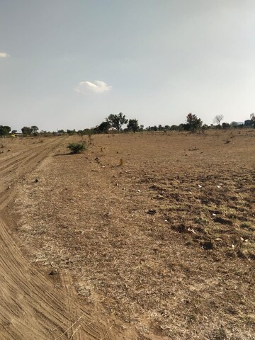  Plot For Sale in Kondhali