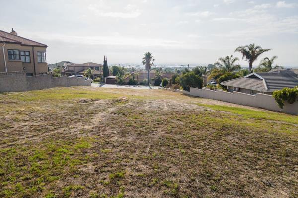 Plot For Sale in Maruti Kunj