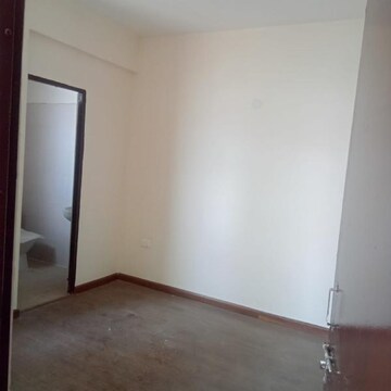 Room in 2 BHK Apartment at Conscient Habitat 78, Faridpur – for Rent