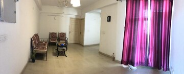 Room in 2 BHK Apartment at Supertech Cape Town, Sector 74 – for Sale