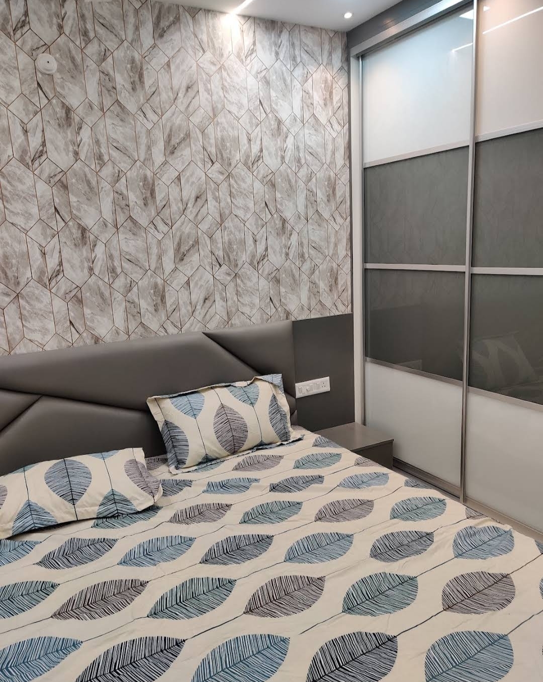 4 BHK + Servant Room Villa For Rent in Legend Chimes