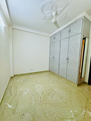 Bedroom in 2 BHK Builder Floor at Govindpuri – for Rent