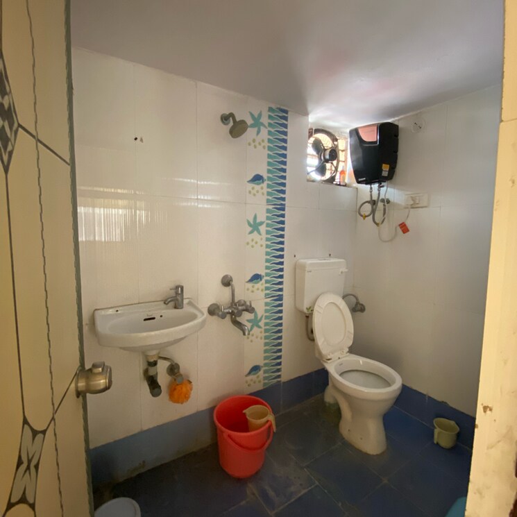 Bathroom, beltarodi 3 Bedroom 1250 Sq.Ft. Apartment In Beltarodi Nagpur 8797329