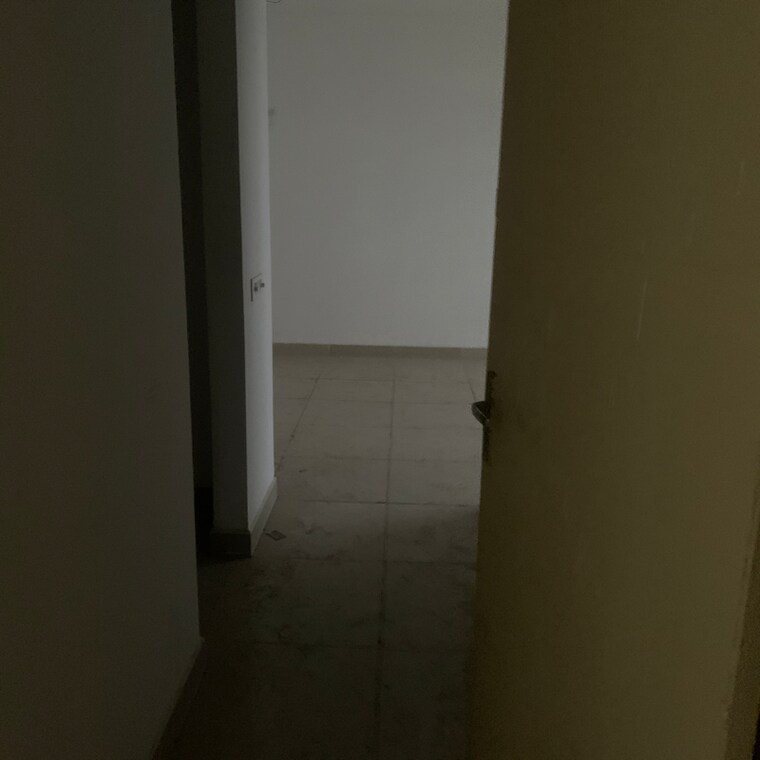 Room, ild-grand 3 Bedroom 1790 Sq.Ft. Apartment In Basai Enclave 1 Gurgaon 8797300