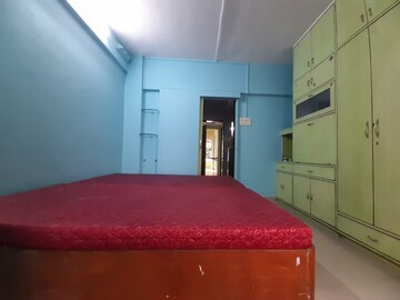 Bedroom in 2 BHK Apartment at Sai Baba Complex Goregaon, Goregaon East – for Rent