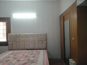 Bedroom in 4 BHK Apartment at SS Mayfield Gardens, Sector 51 – for Rent