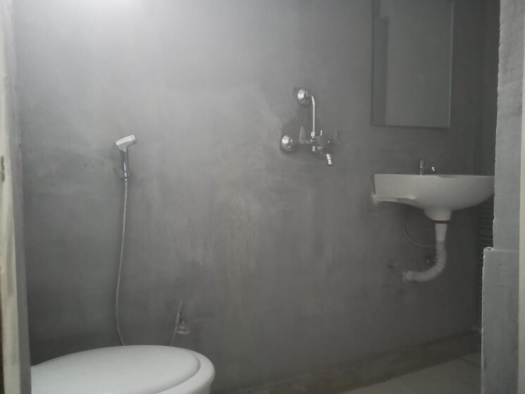 Bathroom, ss-mayfield-gardens 4 Bedroom 2800 Sq.Ft. Apartment In Sector 51 Gurgaon 8797325