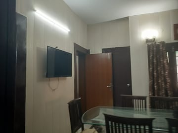 Living Room in 4 BHK Apartment at SS Mayfield Gardens, Sector 51 – for Rent