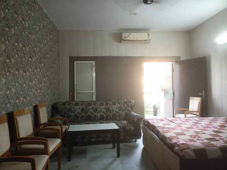 Bedroom, ss-mayfield-gardens 4 Bedroom 2800 Sq.Ft. Apartment In Sector 51 Gurgaon 8797325