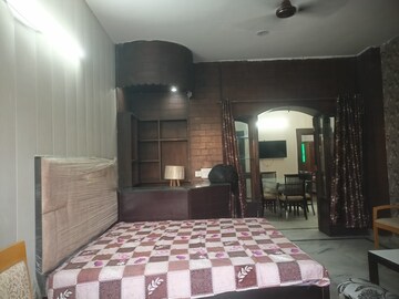 Bedroom in 4 BHK Apartment at SS Mayfield Gardens, Sector 51 – for Rent