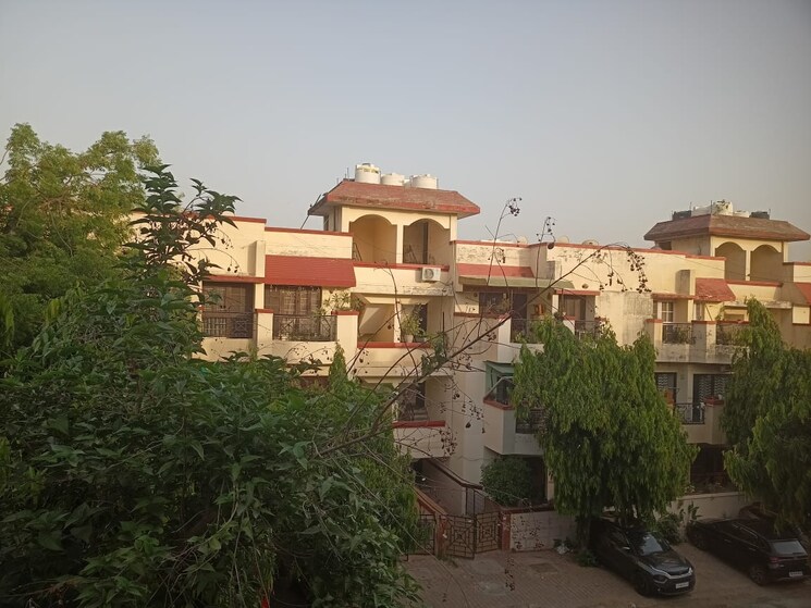 Exterior View, ss-mayfield-gardens 4 Bedroom 2800 Sq.Ft. Apartment In Sector 51 Gurgaon 8797325