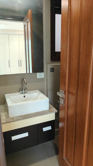 Bathroom in 3 BHK Builder Floor at Sarvapriya Vihar – for Sale