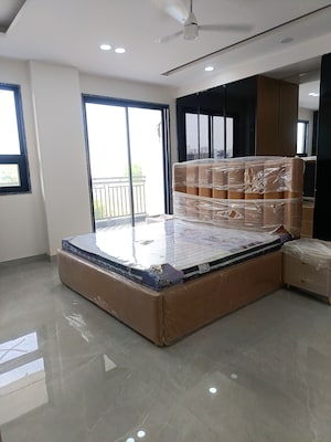 Room in 4 BHK Builder Floor at Sector 85 – for Sale