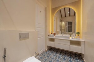 Bathroom in 4 BHK Villa at Saligao – for Sale