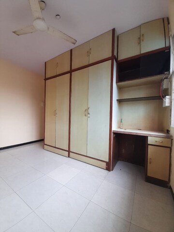 Room in 1 BHK Apartment at AMI Jharna, Goregaon East – for Rent
