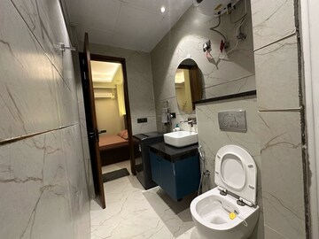 Bathroom in 4 BHK Apartment at Conscient Heritage Max, Sector 102 – for Rent