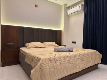 Bedroom in 4 BHK Apartment at Conscient Heritage Max, Sector 102 – for Rent