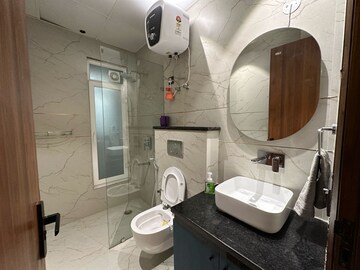 Master Bedroom in 4 BHK Apartment at Conscient Heritage Max, Sector 102 – for Rent