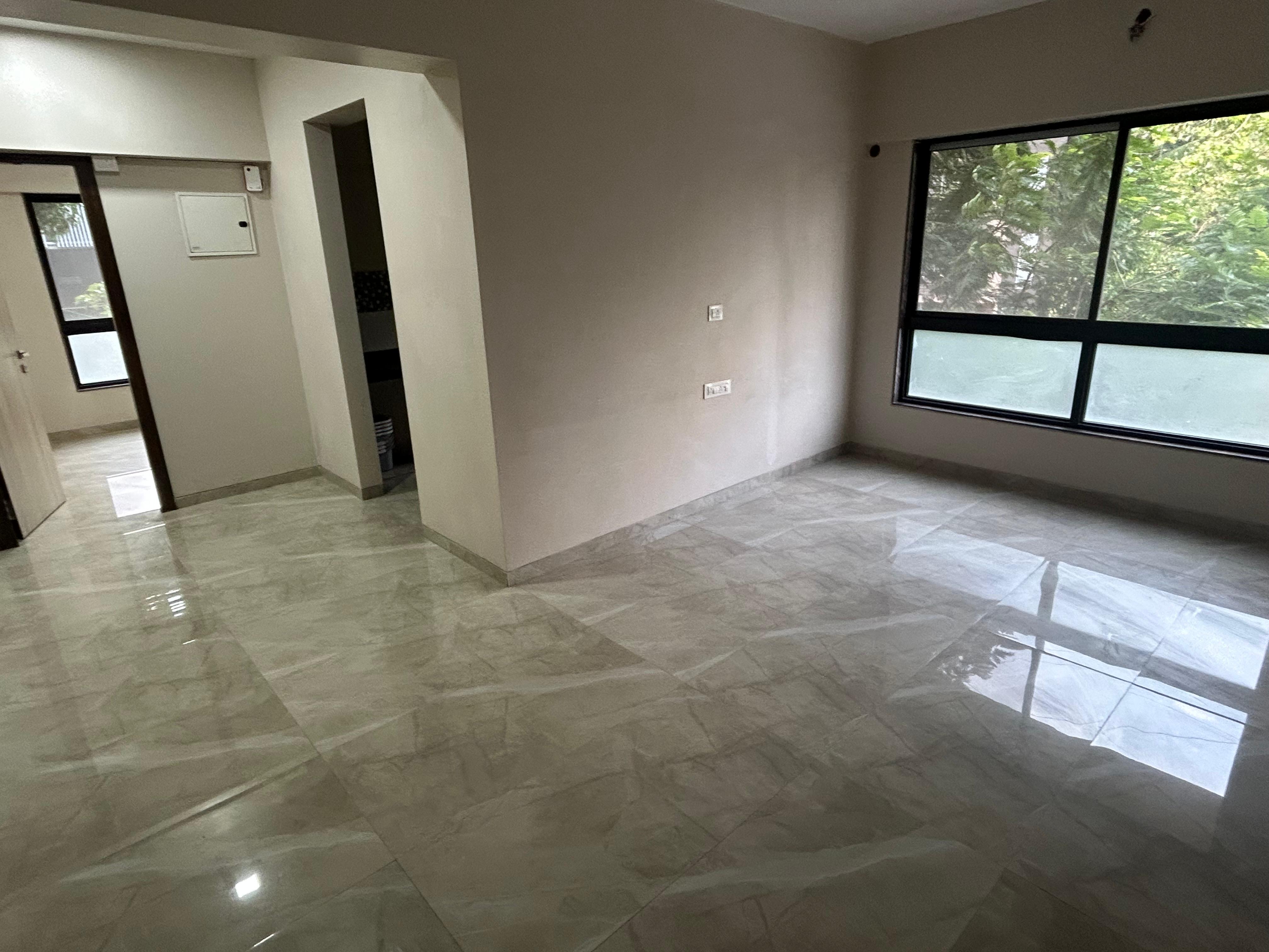 2.5 BHK 1040 Sq.Ft. Apartment in Sindhi Society