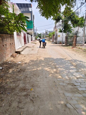  Plot – Exterior View View at Jankipuram - for Sale