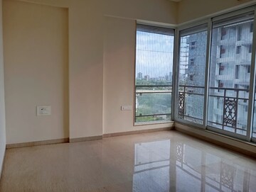 Bedroom in 4 BHK Apartment at Avron V, Chembur – for Rent