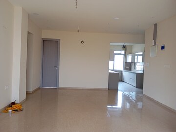 Living Room in 4 BHK Apartment at Avron V, Chembur – for Rent