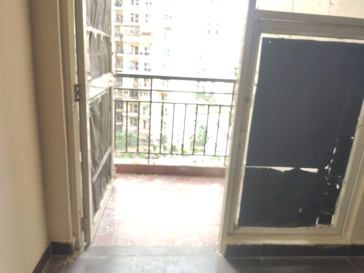 Balcony, aims-golf-city 3.5 Bedroom 1550 Sq.Ft. Apartment In Sector 75 Noida 8797502