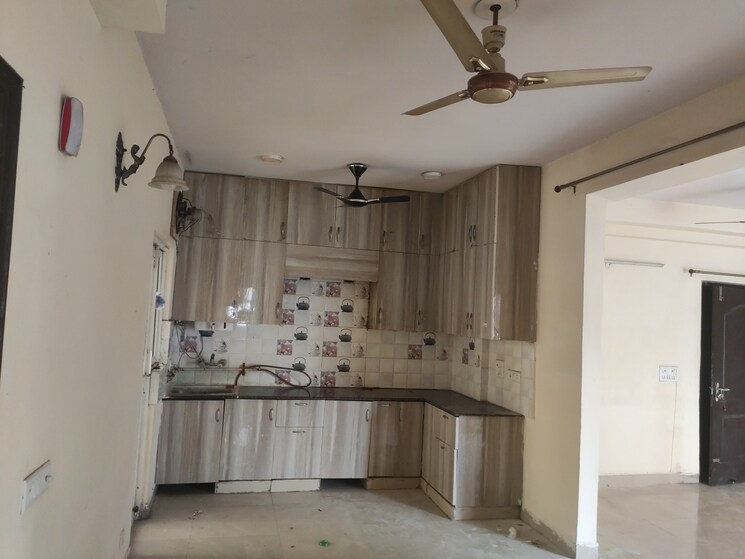 Kitchen, aims-golf-city 3.5 Bedroom 1550 Sq.Ft. Apartment In Sector 75 Noida 8797502