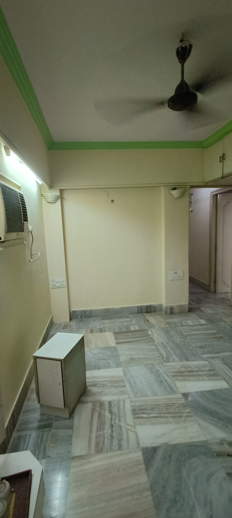 Bathroom, borivali west 2 Bedroom 600 Sq.Ft. Apartment In Borivali West Mumbai 8797494