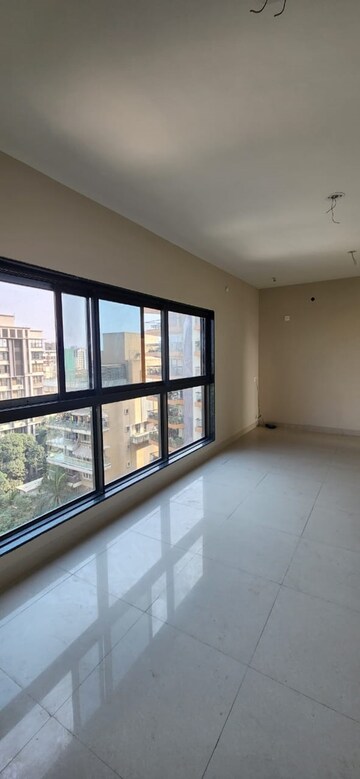 Room in 5 BHK Apartment at Amardeep Apartment Chembur, Chembur – for Rent