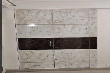 Furnished Amenities in 2.5 BHK Apartment at Supertech Ecovillage I, Sector 1 Greater Noida – for Rent