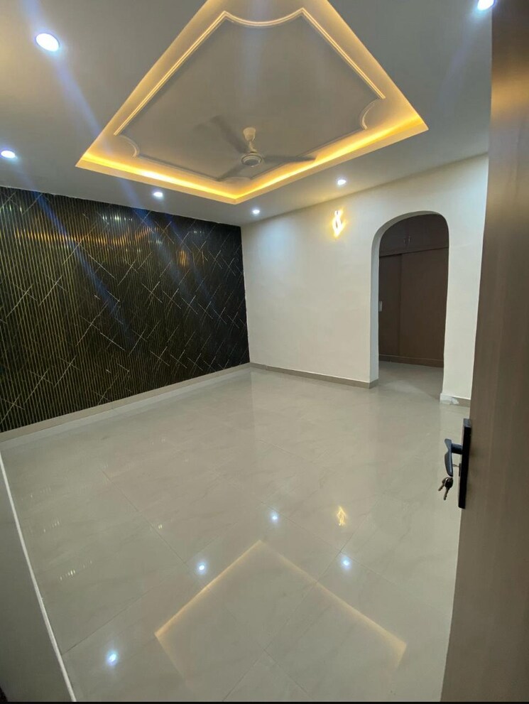 undefined, sushant-lok-3 3 Bedroom 300 Sq.Yd. Builder Floor In Sector 57 Gurgaon 8797615