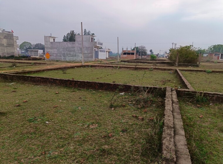 Garden, vasundhara-rs-homes  1200 Sq.Ft. Plot In Jankipuram Lucknow 8797609