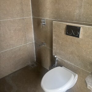 Furnished Amenities in 2 BHK Apartment at Gurukul CHS Matunga, Geetanjali Nagar – for Sale