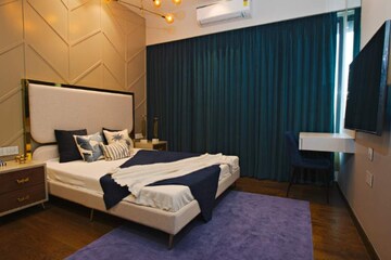Bedroom in 3 BHK Apartment at Peninsula Salsette 27, Byculla – for Sale